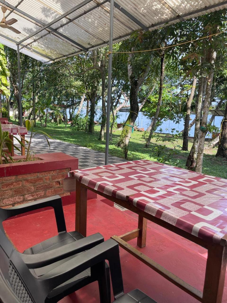 Ashtamudivillas كولاّم المظهر الخارجي الصورة