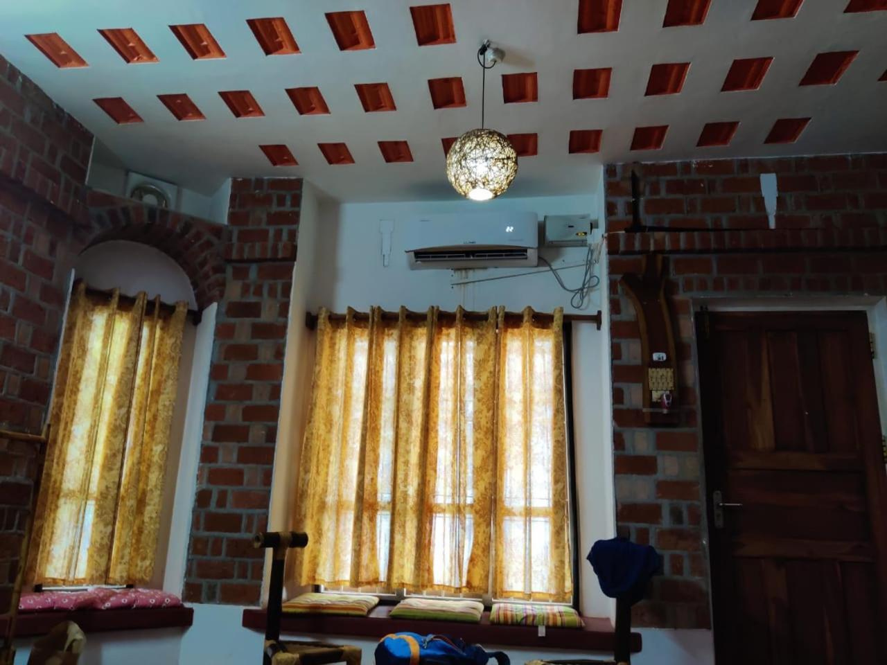 Ashtamudivillas كولاّم المظهر الخارجي الصورة
