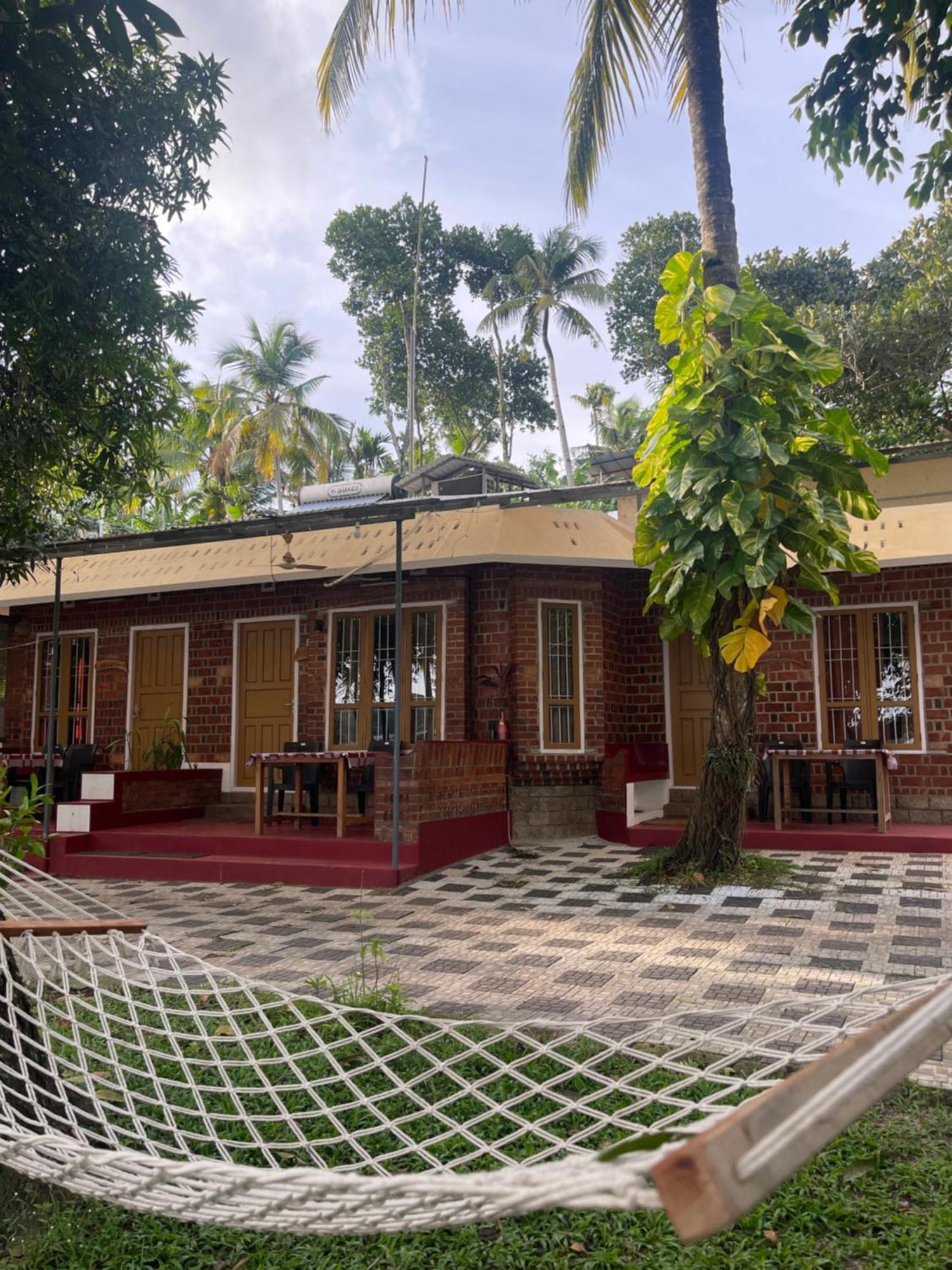 Ashtamudivillas كولاّم المظهر الخارجي الصورة